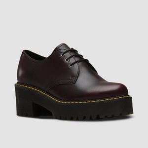 Dr. Martens Shriver Low Vintage in Burgandy